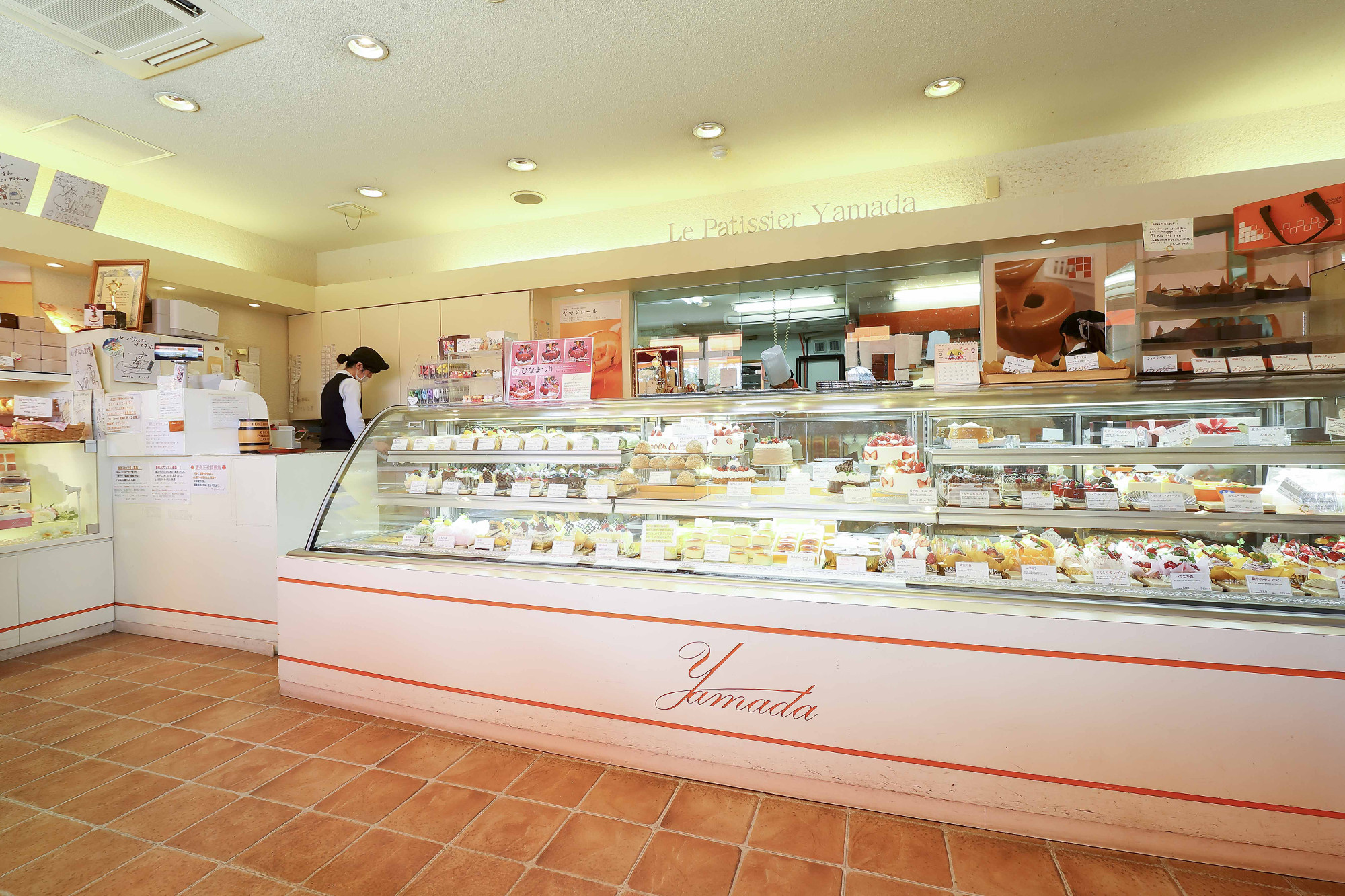 LE PÂTISSIER YAMADA