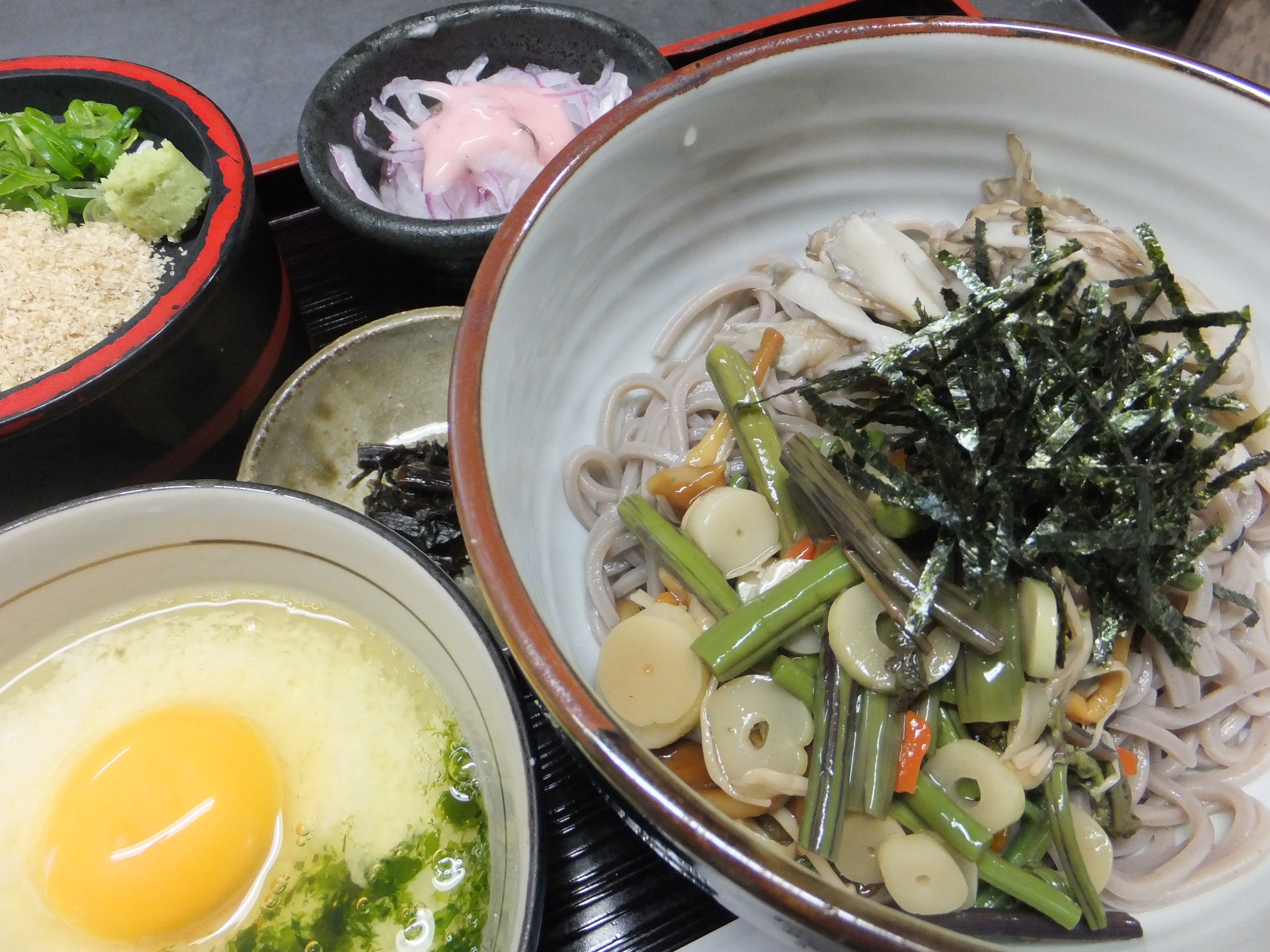あ志び乃店(バス停「浄瑠璃寺」徒歩1分)