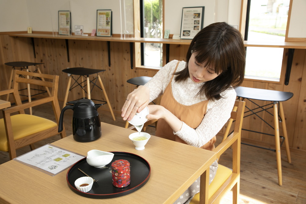 急須で淹れたてのお茶がおいしい♪