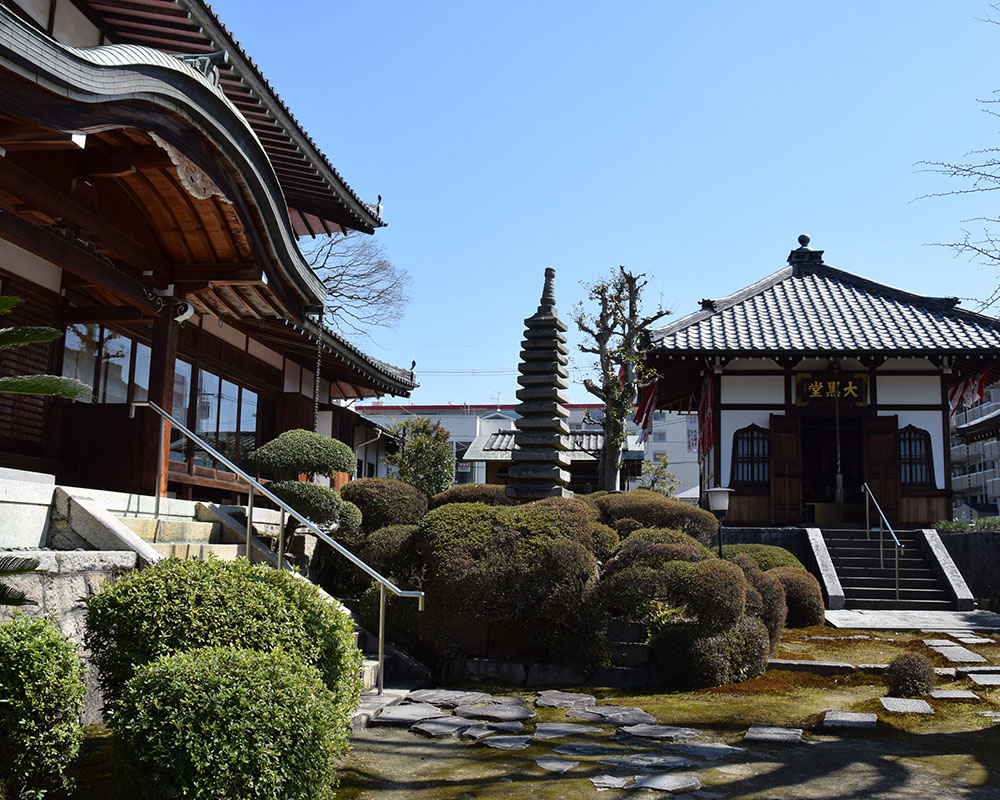 壁に願いを！らくがき寺