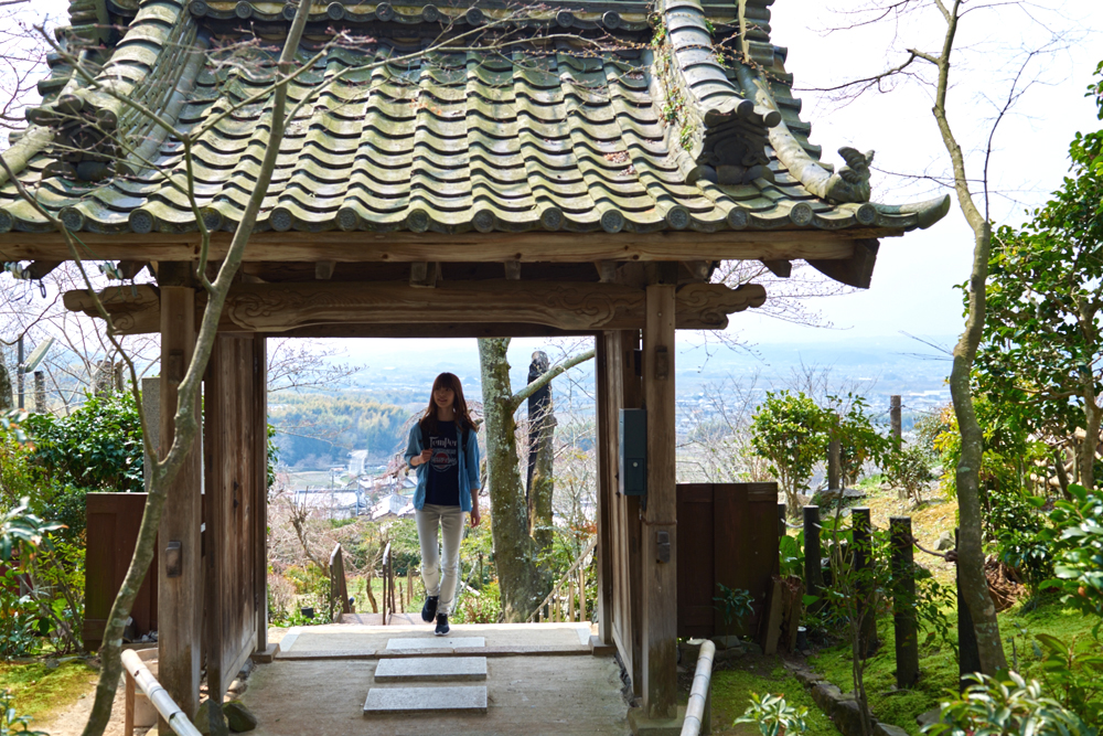 見晴らし最高！高台のお寺へ