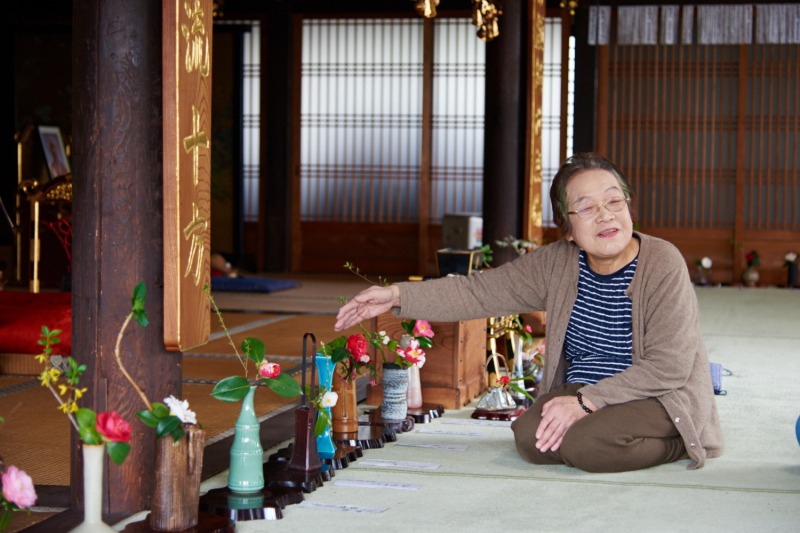 椿で有名な浄安寺