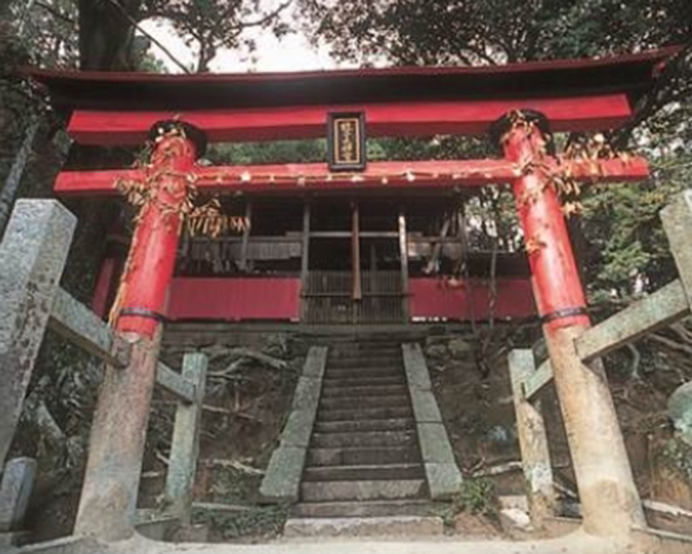 白山神社