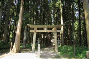 六所神社　一ノ鳥居