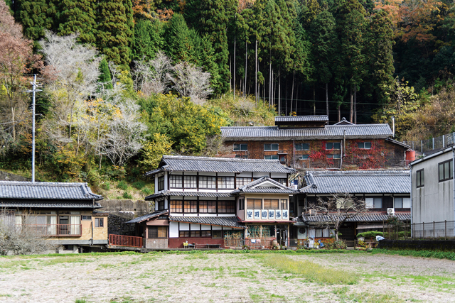 湯屋谷の町並み