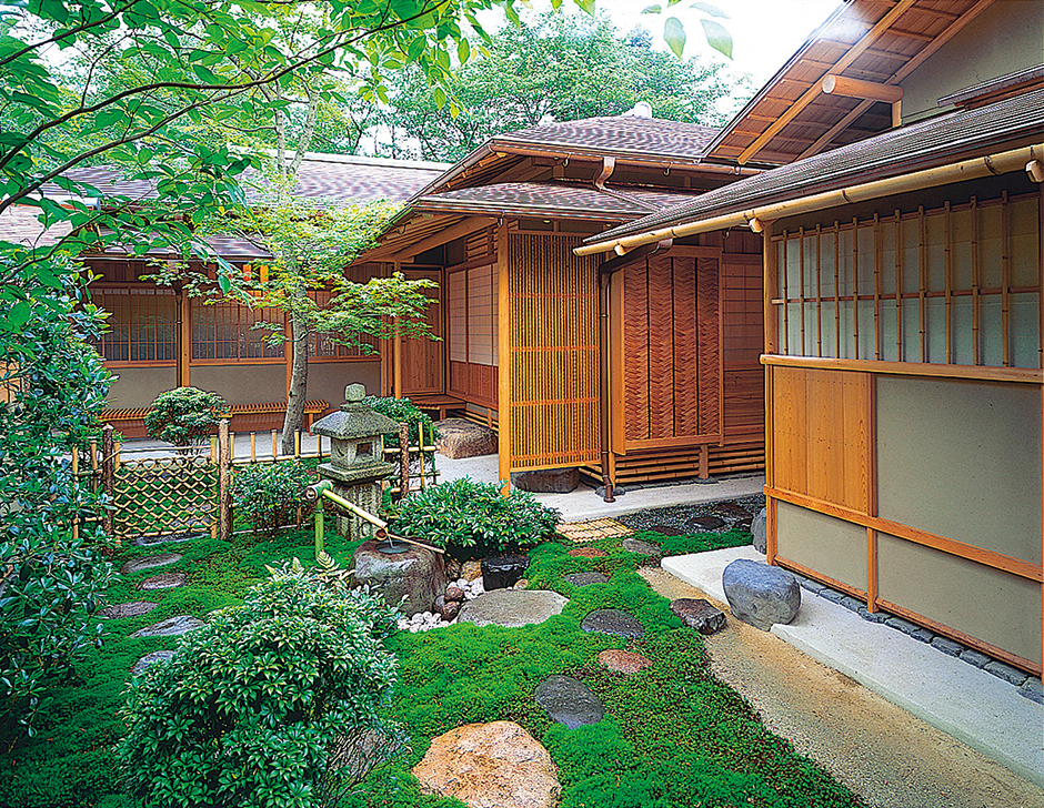 宇治市営茶室「対鳳庵」